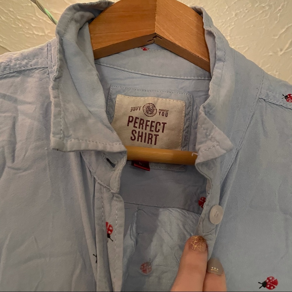 Lady bug button down - Picture 3 of 3
